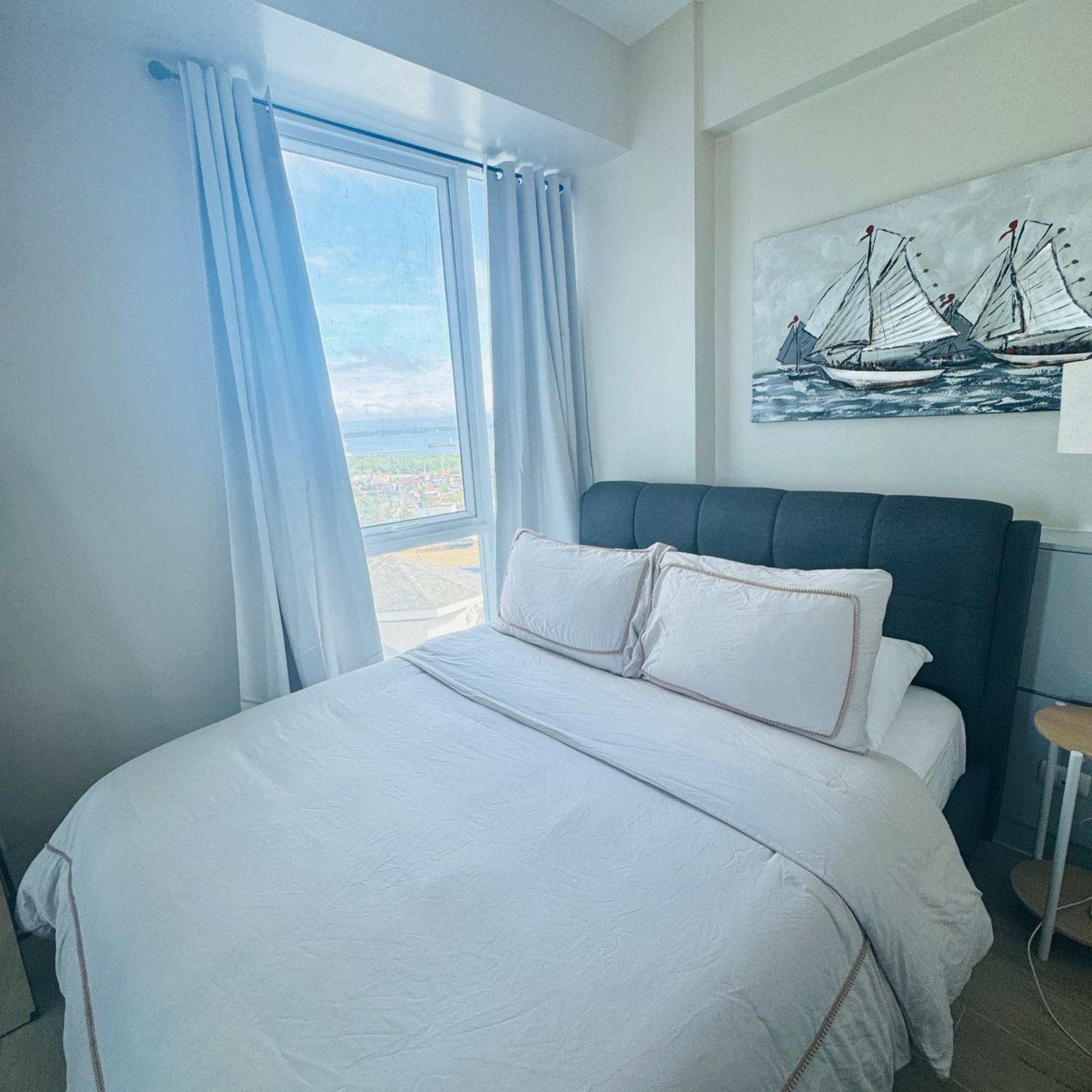 Mactan Newtown Condo With Free Airport Pickup Lapu-Lapu City Exterior photo